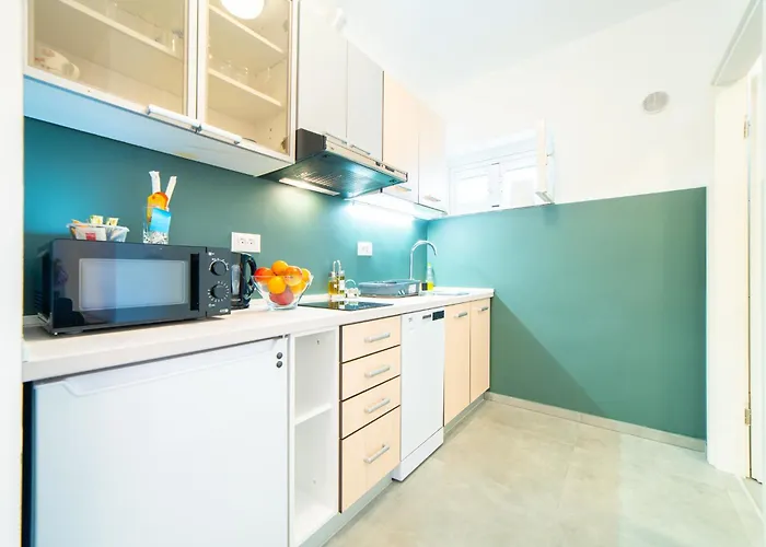 בית הארחה House Of Mile 4*