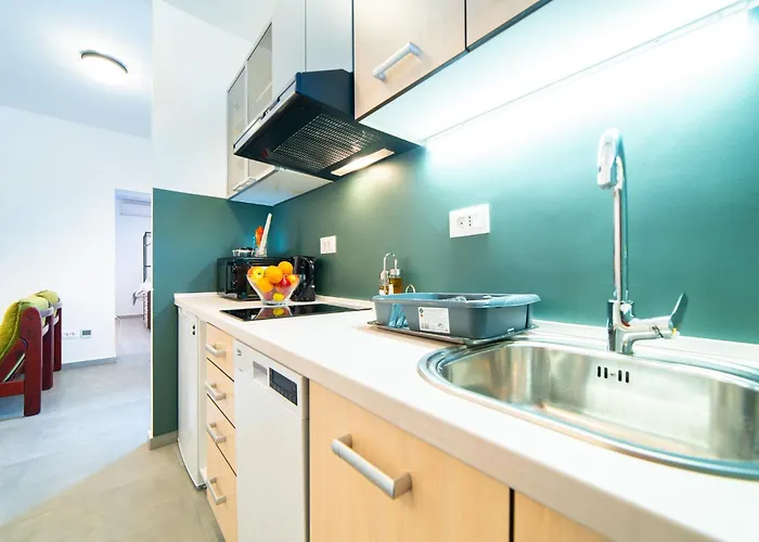 House Of Mile בית הארחה