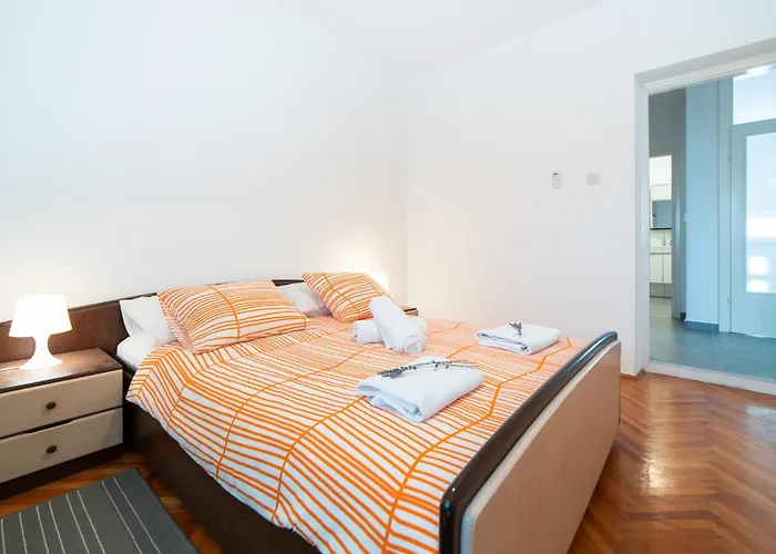 House Of Mile ゲストハウス