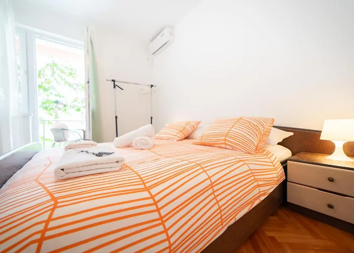 ゲストハウス House Of Mile 4*