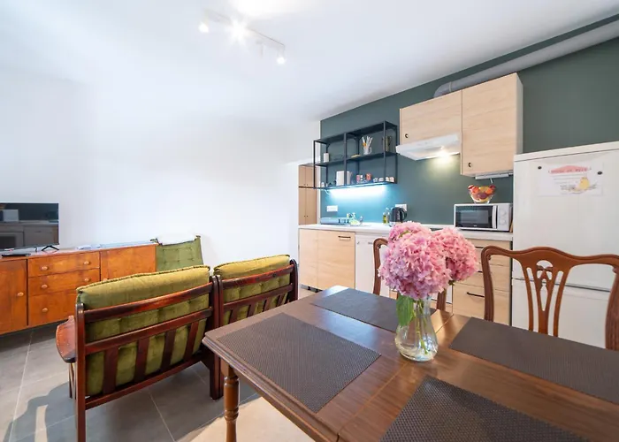 ゲストハウス House Of Mile 4*